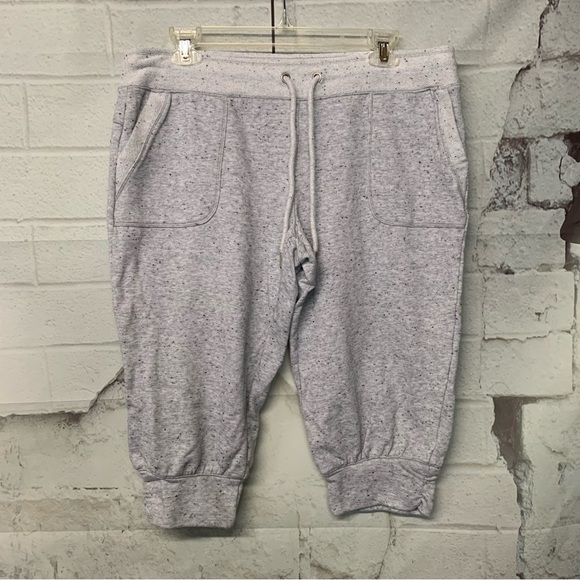Calvin Klein Joggers - Picture 1 of 7